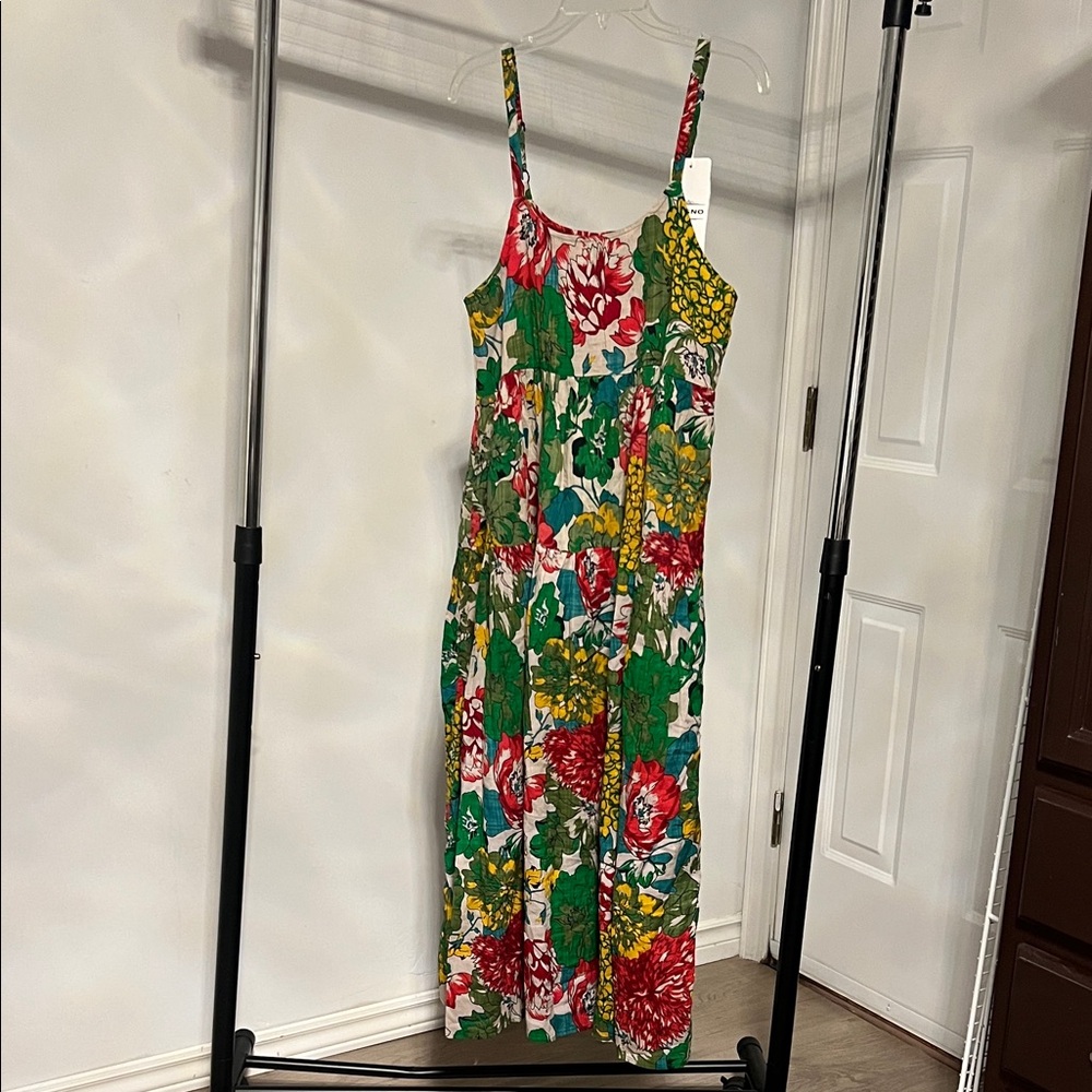 Vibrant Floral Print Midi Dress